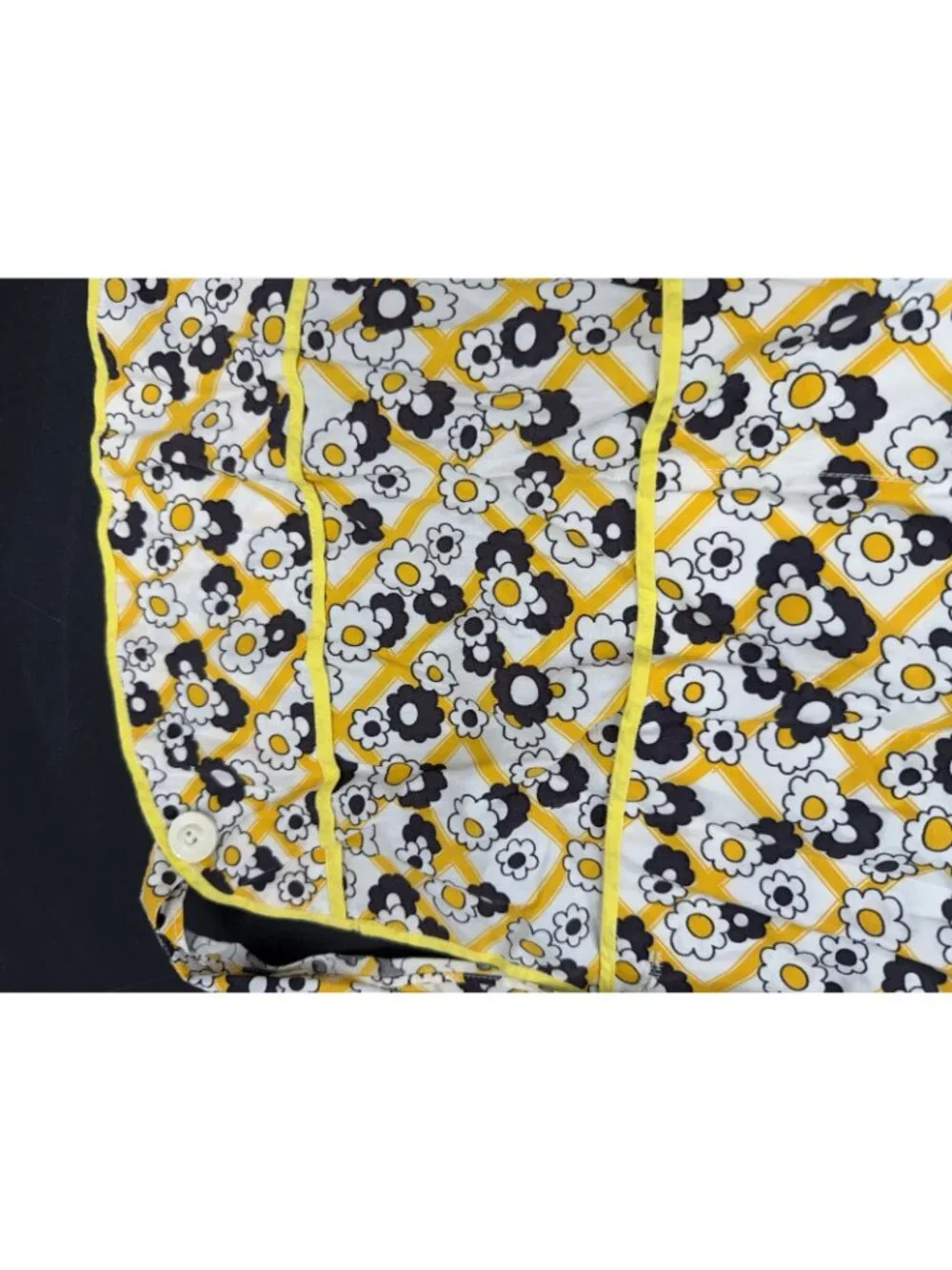 Vintage Handmade Half Apron With Pockets Yellow Black Mod Flowers Print Retro